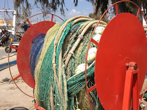 Fabricación accesorios para pesca de arrastre